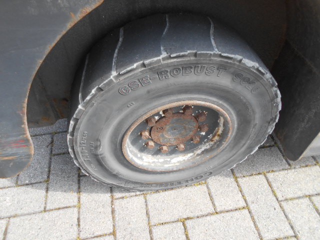 6852h