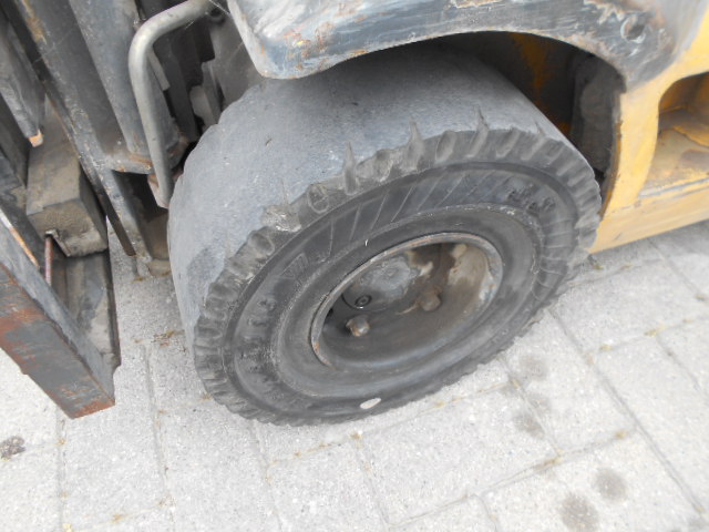 6855e