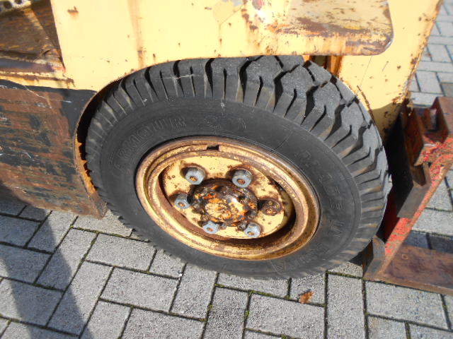 6873F